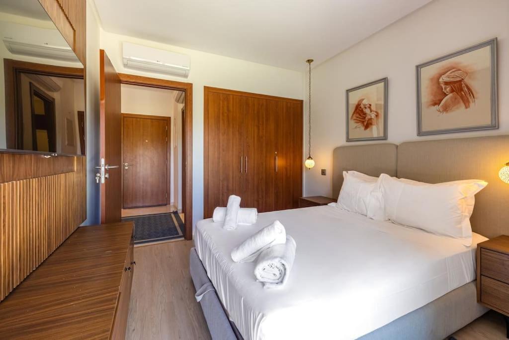 New Incredible&elegant-prestigia-pool-free Parking Apartment